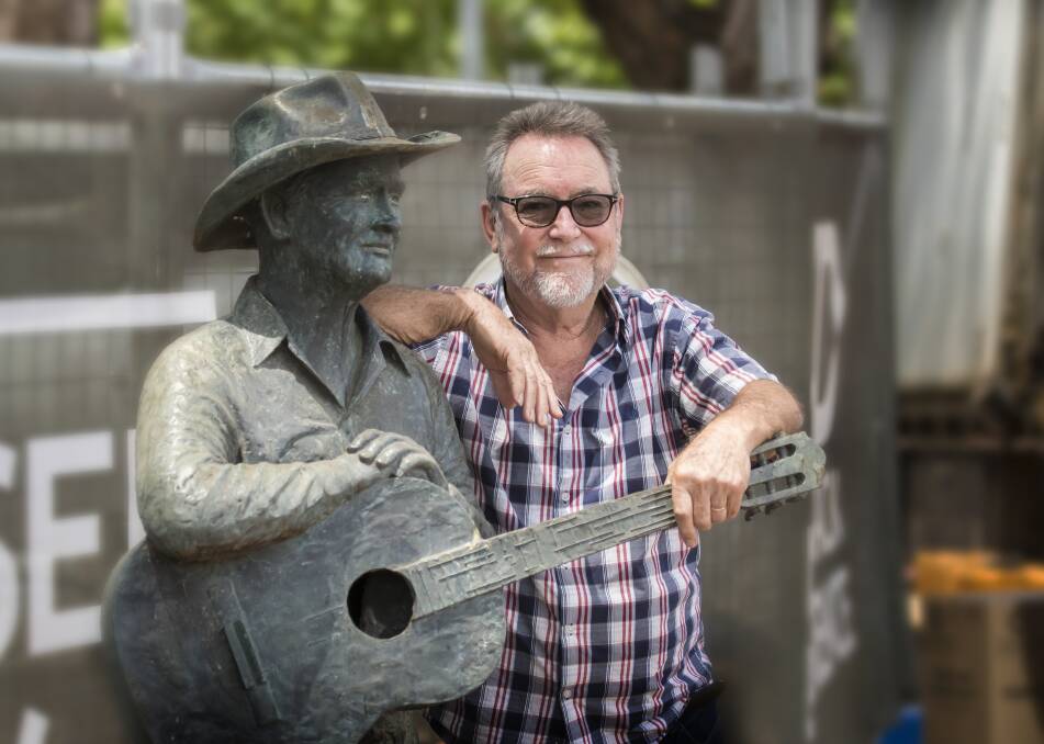 TRIBUTE: John Williamson has written a song about Buddy Williams and Slim Dusty as a tribute to their legacy and the bush. Photo: Peter Hardin 