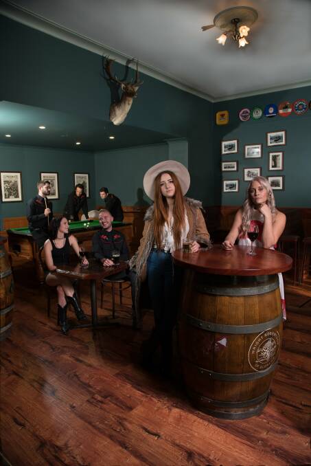 NOT TO MISS: Aleyce Simmonds, Tori Forsyth and The Spurs will perform at The Playhouse Hotel in Barraba. Photo: Supplied