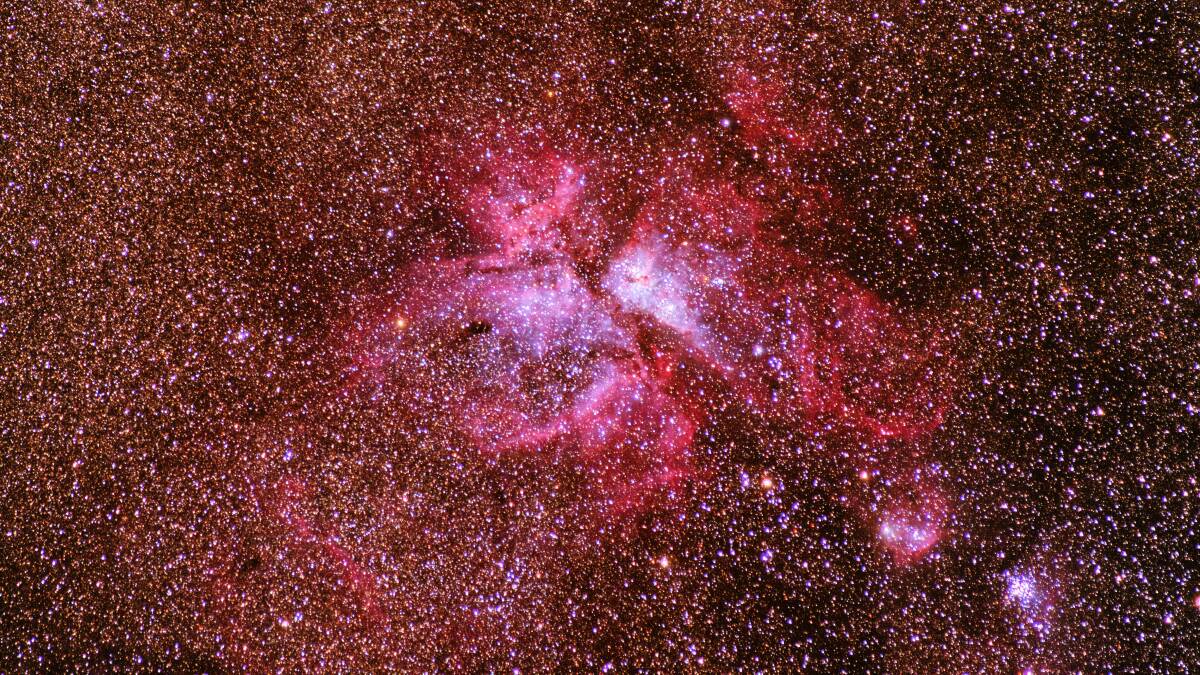 Deep Focus: Taken with a Nikon D800 300mm F4 5/30sec at Moonbi. It shows Eta Carina about 7500 light years away in the constellation of Carina. Photos Stuart Goff.