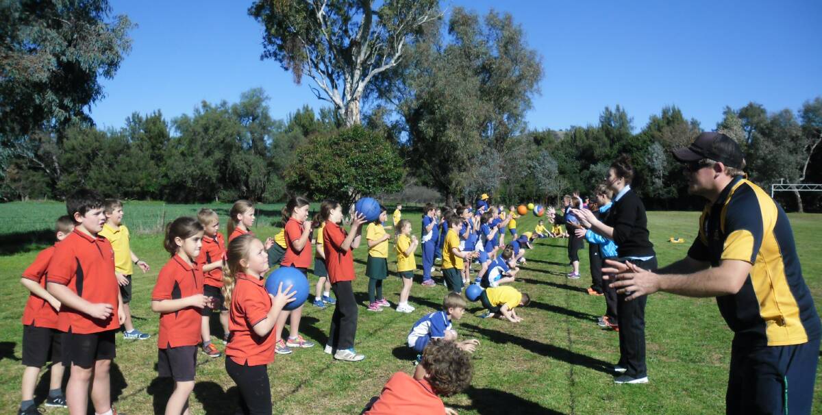 Students from Tintinhull, Nundle, Woolomin, Bendemeer and Dungowan Public Schools came together for a day of friendly competition. 