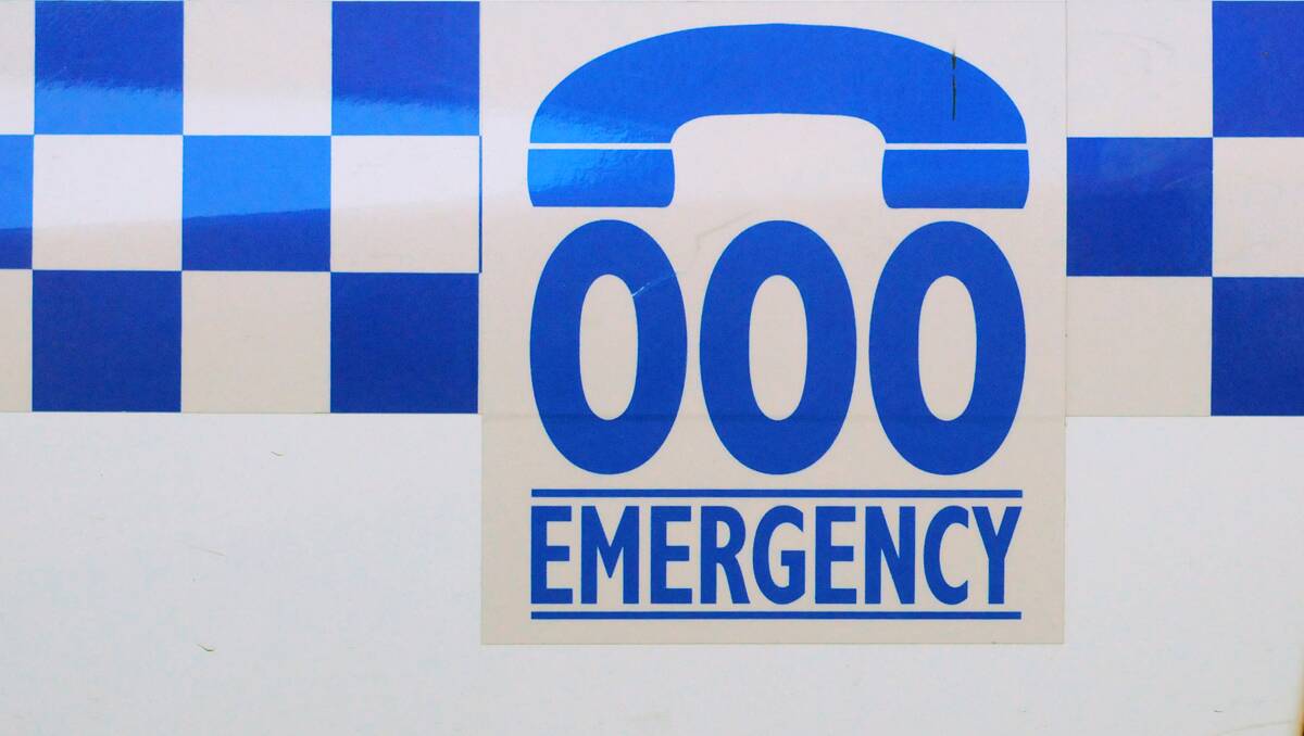 Specialist hazardous chemical crews were called to Gunnedah yesterday afternoon after an acid spill.
