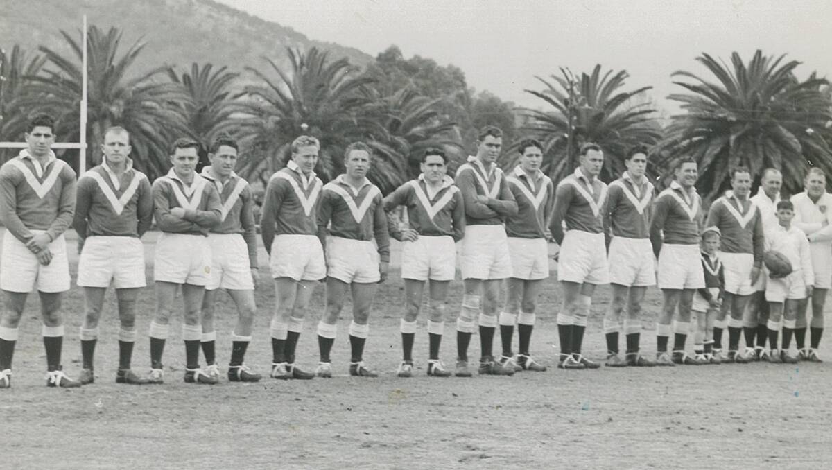 West Tamworth’s 1956 second grade side about to play Tamworth City at No 1 Oval (from left) Steve Zannes, R Hannan, R Duncan, Ray Carrall, Bill Mullens, Terry Taylor, Col Graham, Bob Blanch, Rhody Kelly, John Leary, Henry Kelly, Charlie Reid, Fido Lee. Referee was Jack Allwell, ballboys Colin Blake, Byron Lee (with ball).