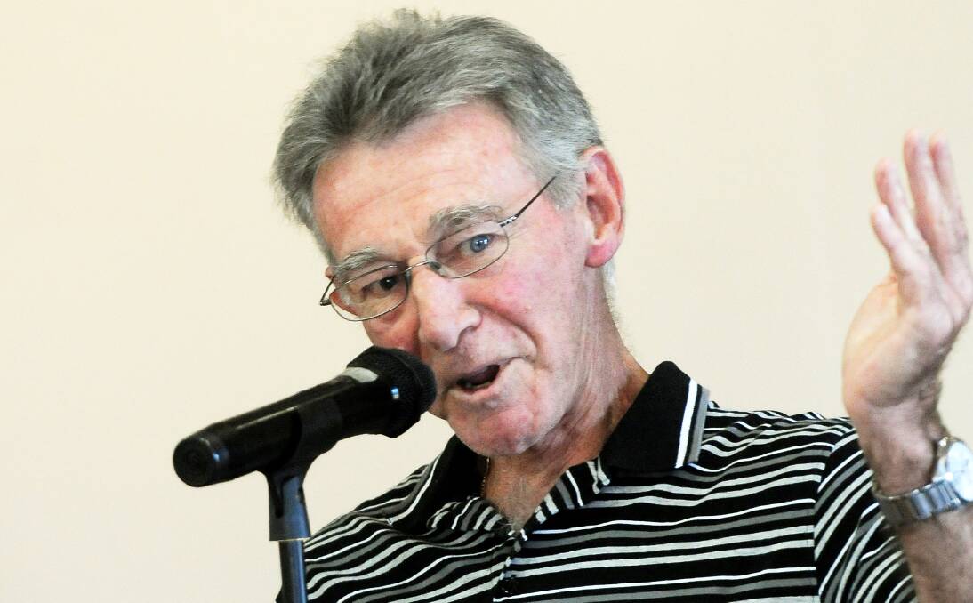 OBJECTION: West Tamworth resident Col Thompson made an impassioned speech at the meeting.