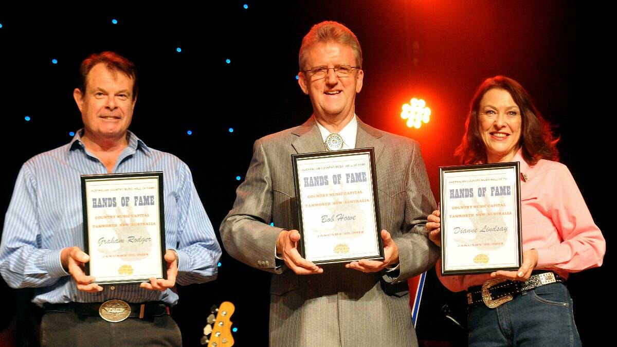 Hands of Fame inductees Graham Rodger, Wayne Horsburgh (for Bob Howe), Dianne Lindsay. Pic: Geoff O'Neill