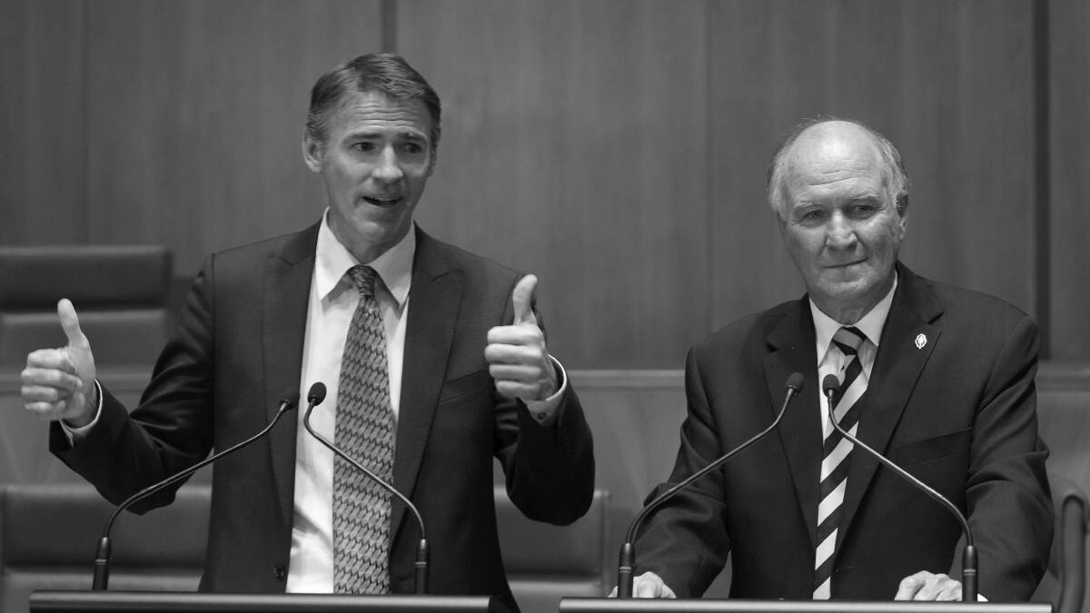 Independent MPs Rob Oakeshott L and Tony Windsor declared their support for a Gillard government during a press conference at Parliament House Canberra on Tuesday 7 2010. Photo by Andrew Meares / Fairfax