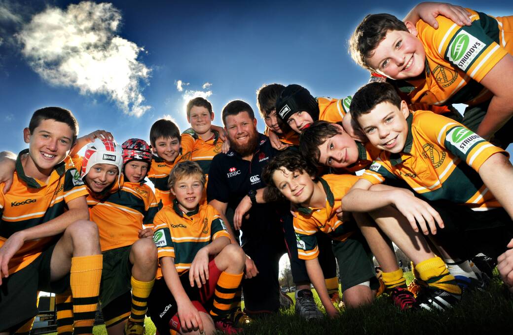 Tamworth's own Wallaby, Paddy Ryan met with kids at Farrer High School in June. Photo:Gareth Gardner. 1706123GGB01
