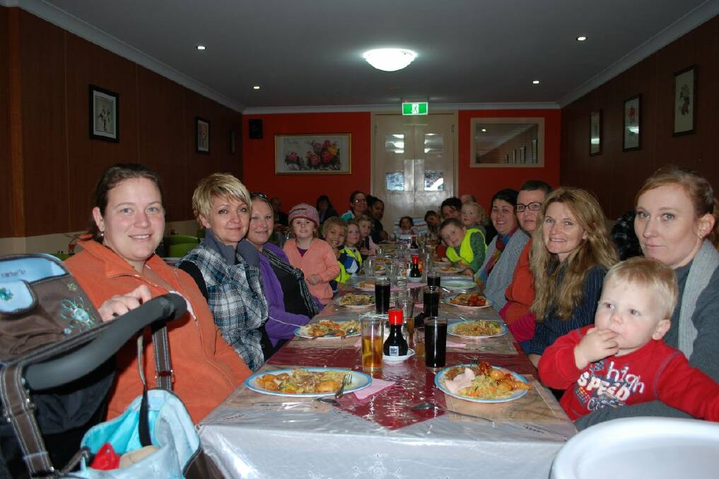 Farewell lunch: (from left) Rochelle Maybon, Tracey Henderson; Sherylee, Pixie, Kaden, Serena and Macie Ferris; Angela Sisson; Donna, Zoe and  Annmaree McGuire;  Kristy Newbury, Annalese and Jack Newbury; Karen Tilly; Angela Pitt; Kerrie Mosman; and Tanya and Warne McShane share a Chinese meal. 