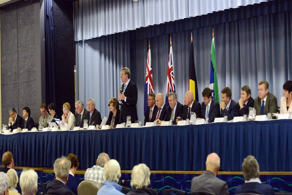 A selection of photos from the community cabinet meeting in Armidale on Monday. Photos:Geoff O'Neill.
