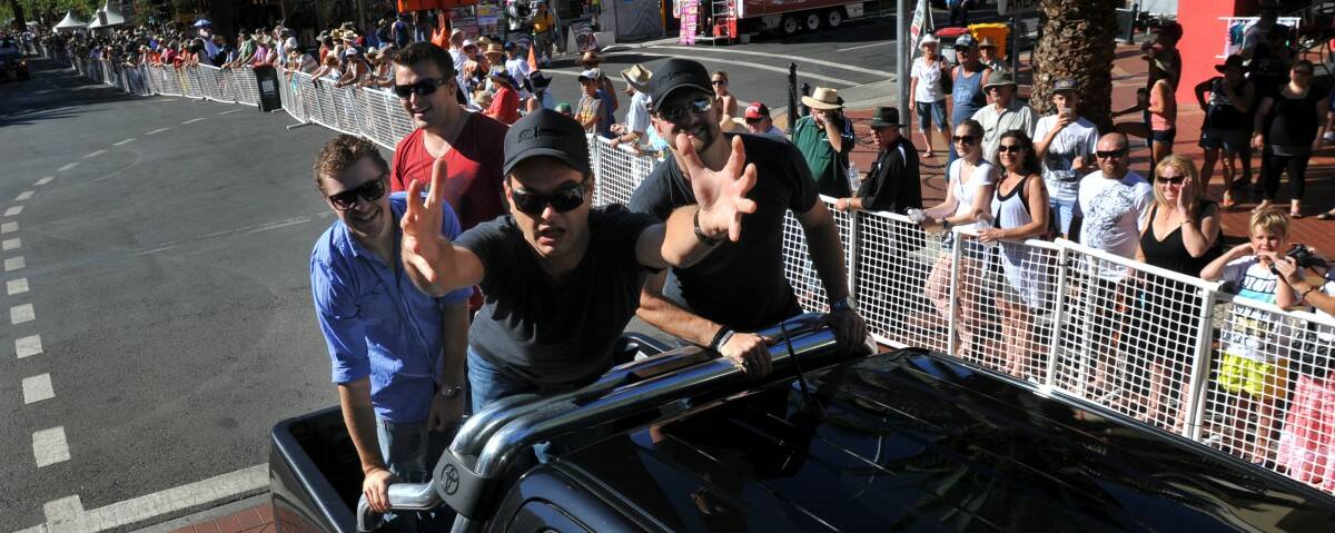 The fans were out in force to watch their music idols parade down Peel St in the city's annual Country Music cavalcade. Photo:Photo:Paul Mathews 260112PMB06