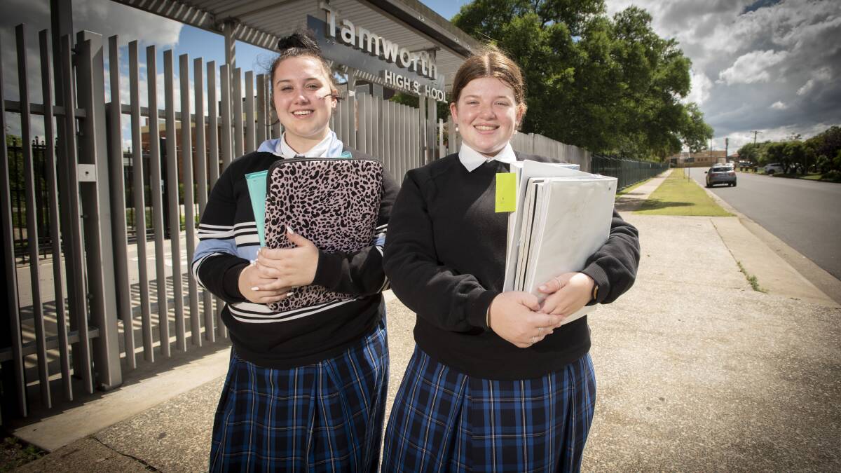 PREPARED: Dakota Mellross and Holly Murphy from Tamworth High School will sit their first HSC exam this morning. Photo: Peter Hardin