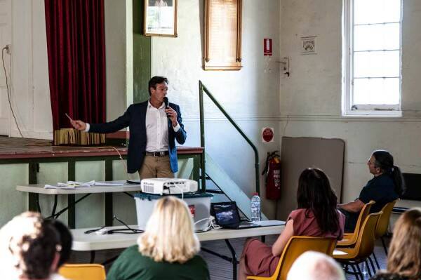 Hills of Gold Preservation Inc executive member Ian Worley spoke at the first formal public meeting on the wind farm since October 2018. Picture supplied