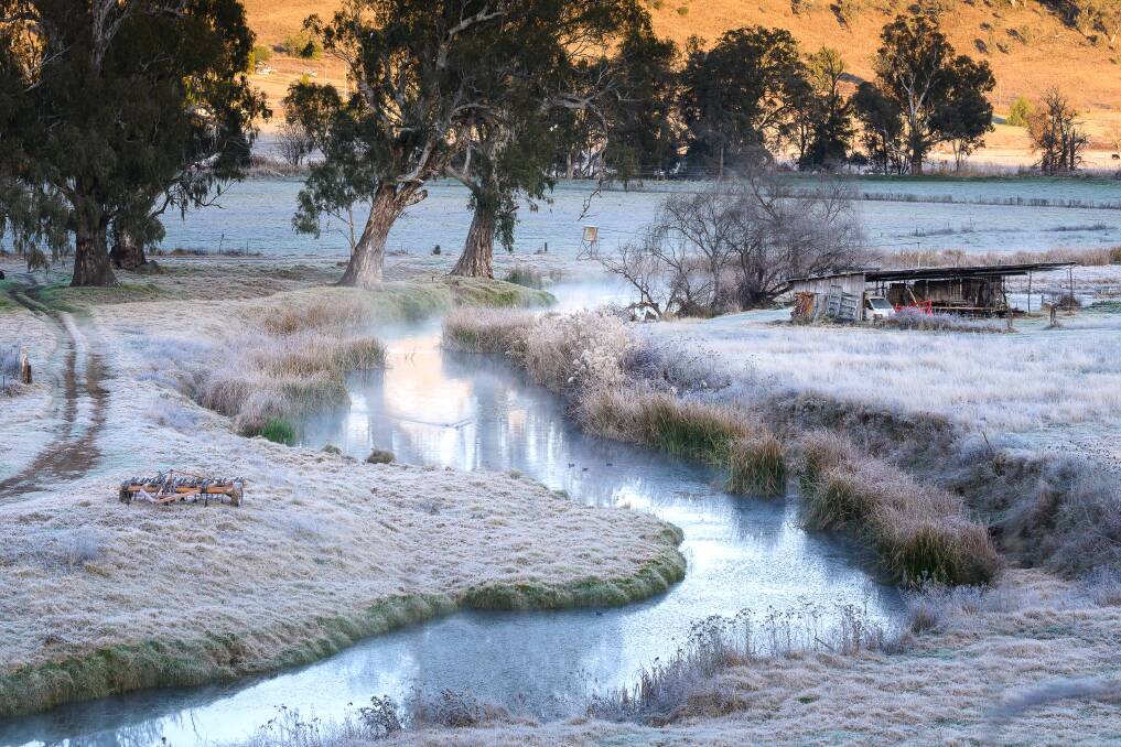 The outskirts of Tamworth felt a fierce frost this morning due to the absence of cloud cover overnight. Photos: Mark Kriedemann