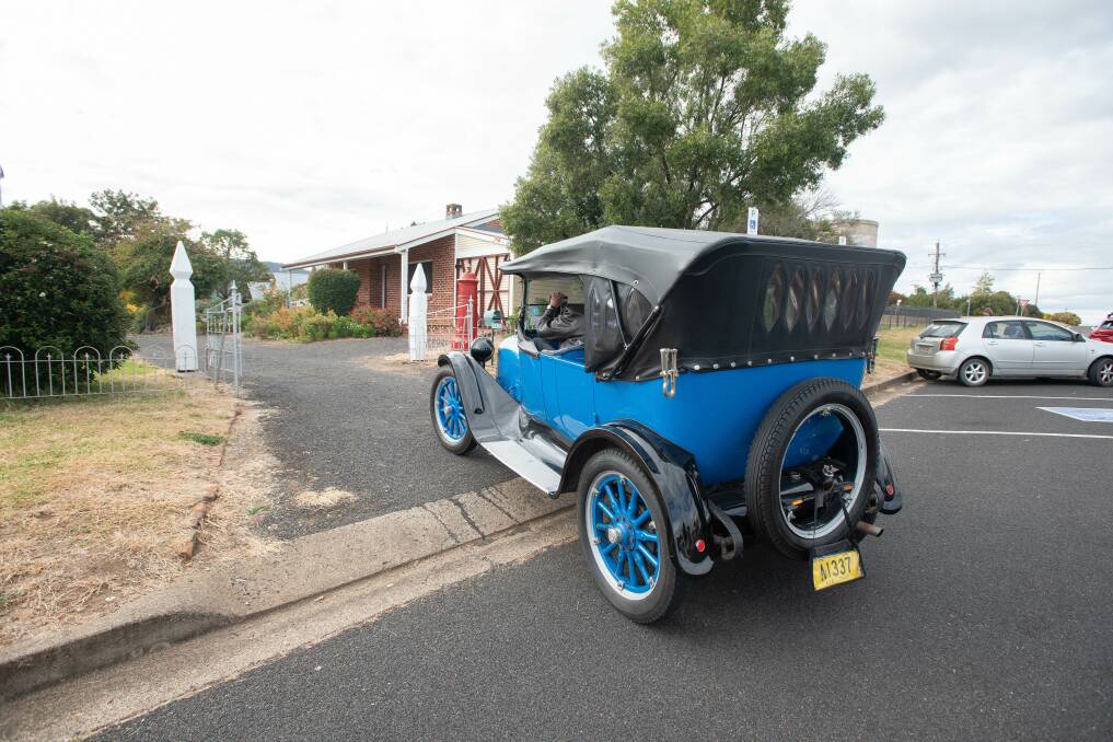 The century-old car pulled in to its new home with the Tamworth Historical Society on Thursday morning.