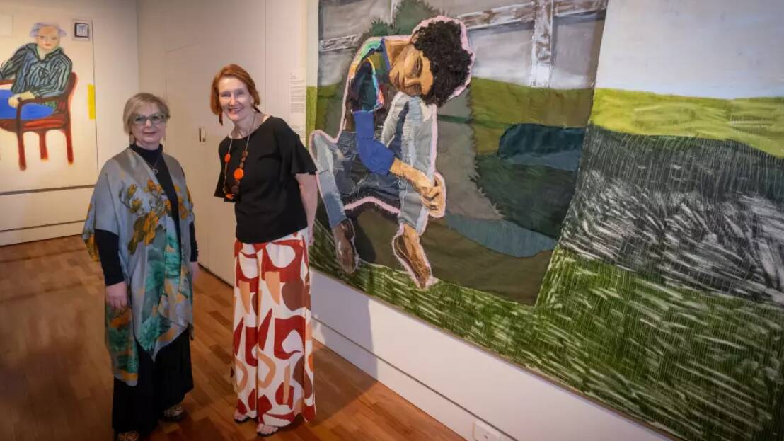 Artist Jaq Gratford and Tamworth Regional Gallery director Bridget Guthrie. The Archibald Prize 2023 exhibition at Tamworth Regional Gallery is on until June 23. Picture by Peter Hardin