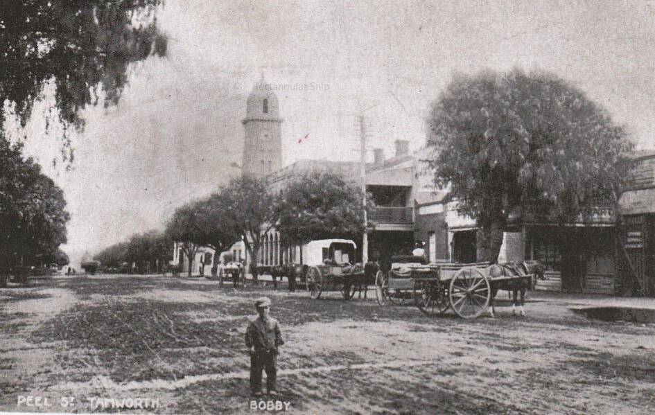 Peel Street, alias "Mud Street"; the 1906 photo, featuring local identity Bobby Widgerie, taken two years after the first motor car was sighted in Tamworth.