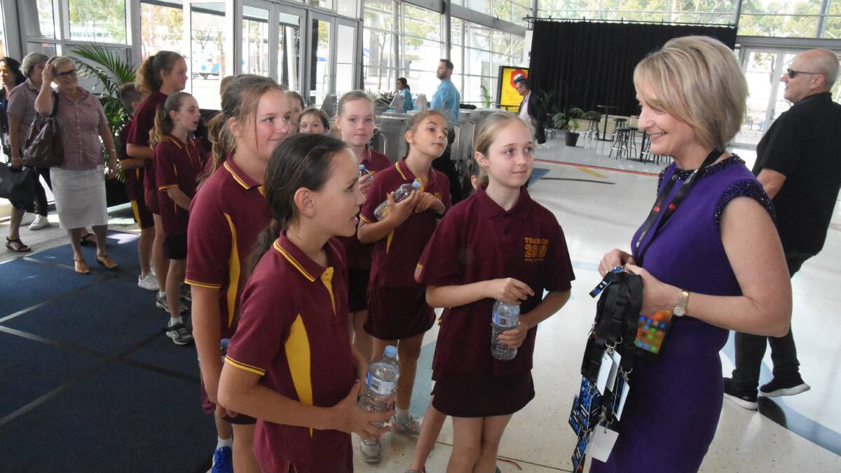 Schools Spectacular Co-Executive Producer Jane Simmons greeted Josie Murdoch and her classmates from Nemingha Public School.