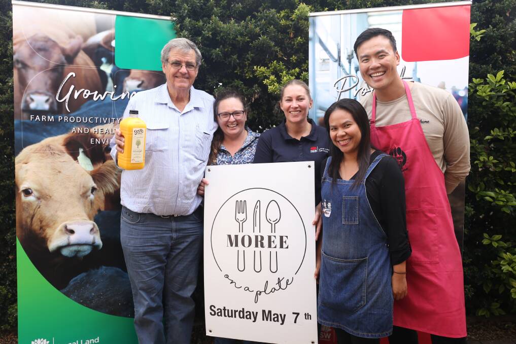Plating up: Dick Estens and Michelle Baxter of Grove Juice with Sara Chapman of North West LLS, and Tammy Sapphalakvoi and Kevin Cheong from Chill Out Café, who will be exhibiting at this years Moree on a Plate Festival. Photo: Supplied