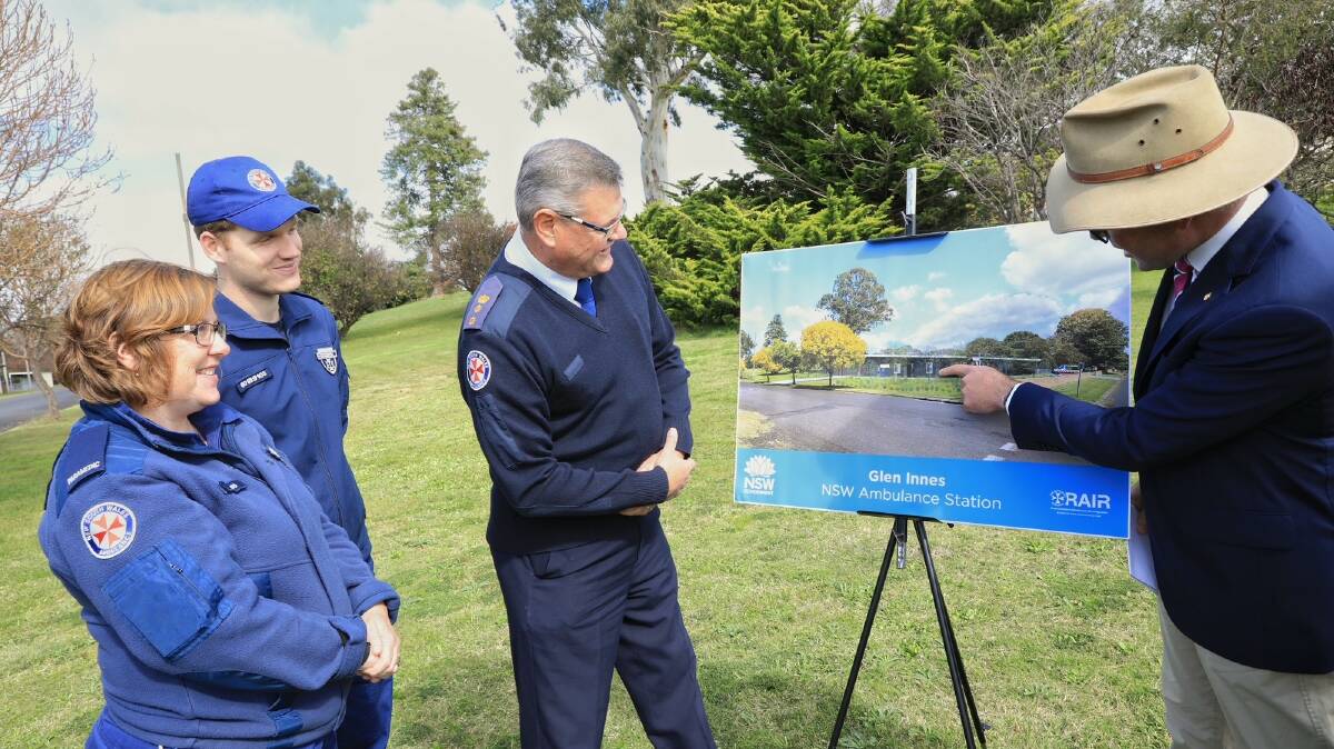 Pleased: Paramedics Cassandra Copeland and Jacob Montafia, Zone Manager Chief Superintendent Tim Collins and MP Adam Marshall inspect the design. Photo: Supplied.