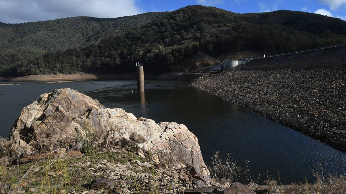 Hands off our damn dam: fears govt will take control of Dungowan