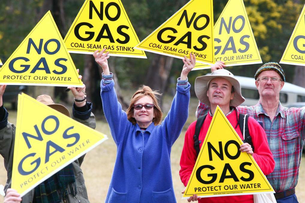 Hundreds gather in Pilliga forest to protest coal seam gas