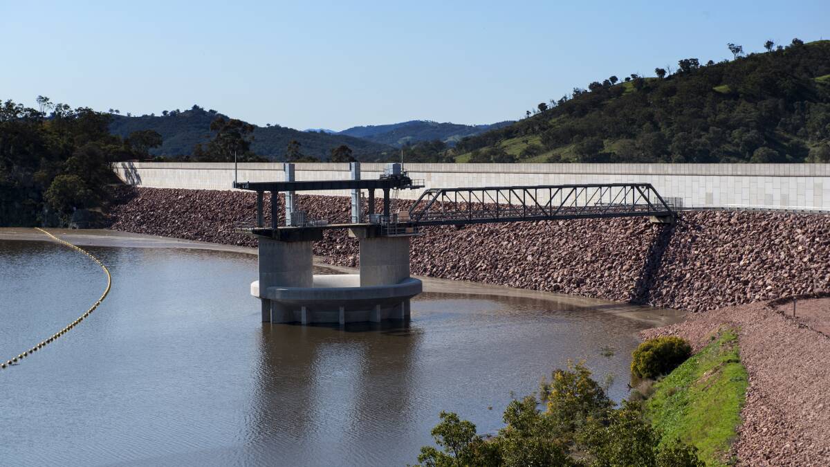 Why dredging our big dams isn't a good option: water expert