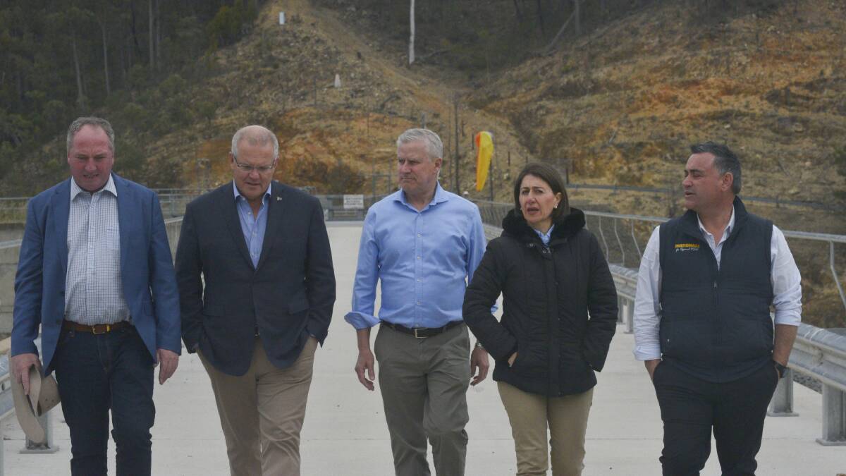 New dam: Barnaby Joyce, Scott Morrison, Michael McCormack, Gladys Berejoklian and John Barilaro at Dungowan Dam on Sunday morning. Photo: Jacob McArthur