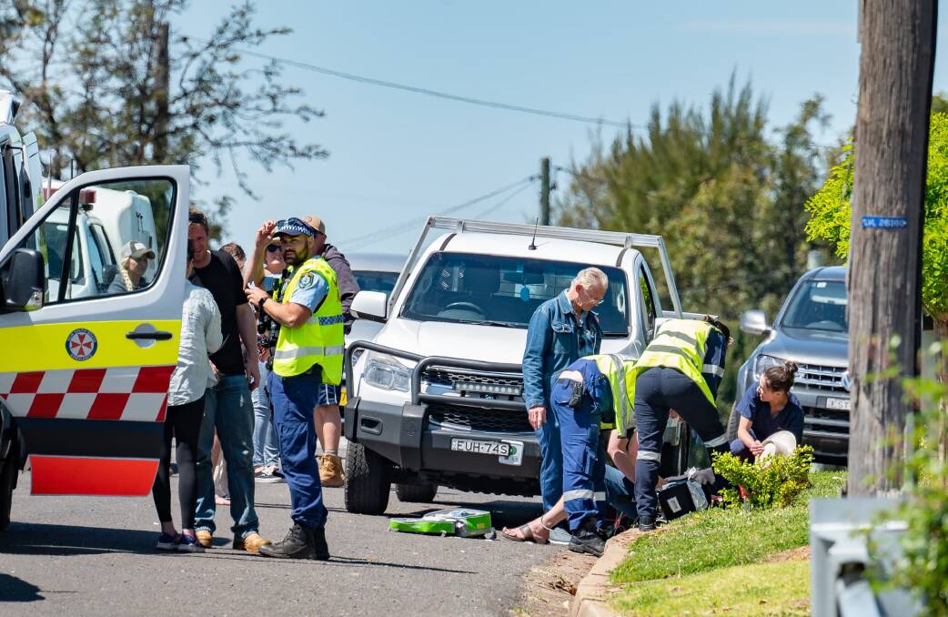 Police and paramedics on scene on Armidale Road in Tamworth. Picture by Mark Kriedemann