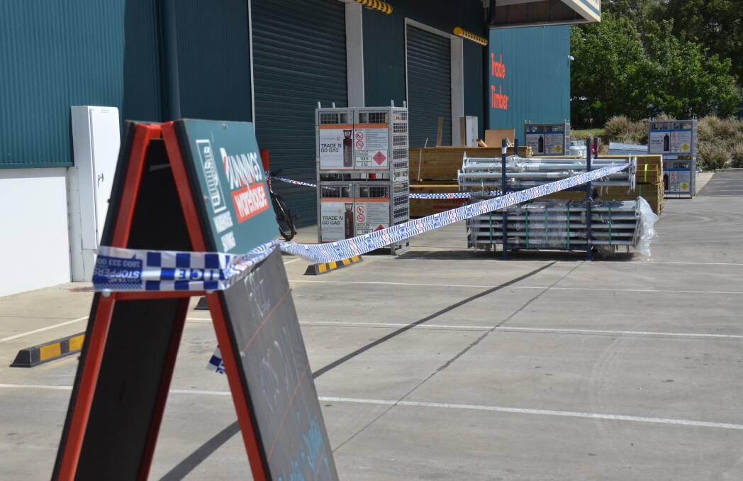 Charges laid: The crime scene at Bunnings in Armidale on Thursday afternoon. Photo: Laurie Bullock