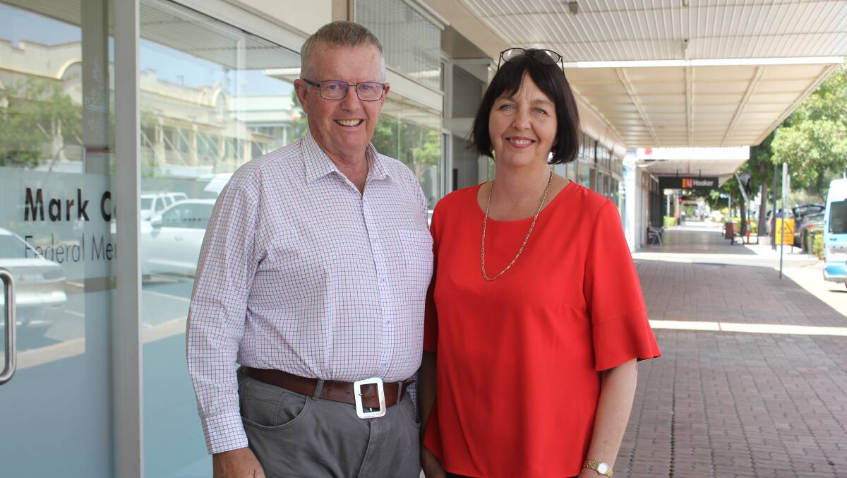 Member for Parkes and Minister for Regional Services, Decentralisation and Local Government, Mark Coulton met with Moree's Inland Rail regional liaison officer Angela Doering in Moree on Monday.