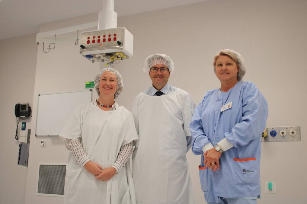 Health Service manager, Melissa O’Brien, Member for Tamworth Kevin Anderson and theatre nursing unit manager Tracy Anderson in the newly upgraded operating theatre.