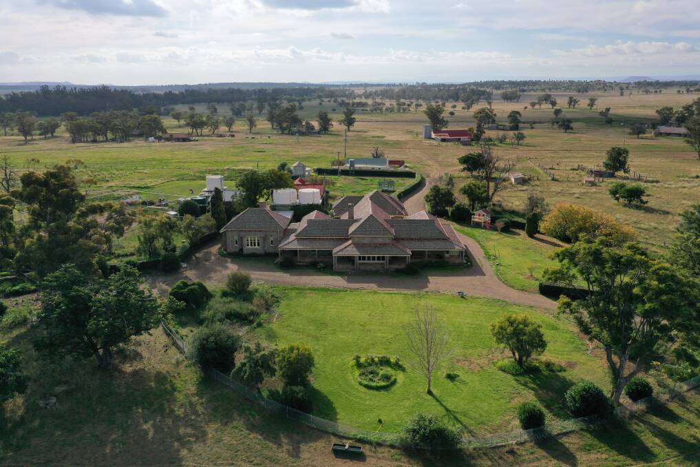 An aerial shot of the Mackellars former family residence, Kurrumbede. The property borders the Namoi River, about 25km out of Gunnedah on the Blue Vale Road. Photo: Stewart Surveys