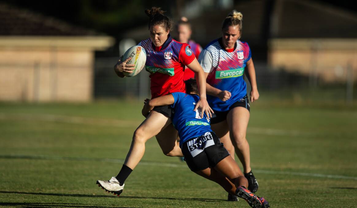 STEPPING UP: Super W star Ash Walker shapes as a key player for Newcastle University in the national sevens series. Picture: Marina Neil