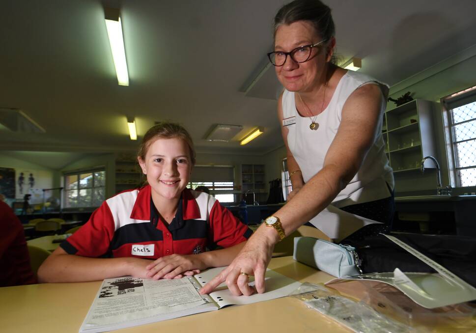 NEW BEGINNING: Chelsea Dean, 11, and Calrossy teacher Julie Murrie are taking part in the new distance education course. Photo: Gareth Gardner