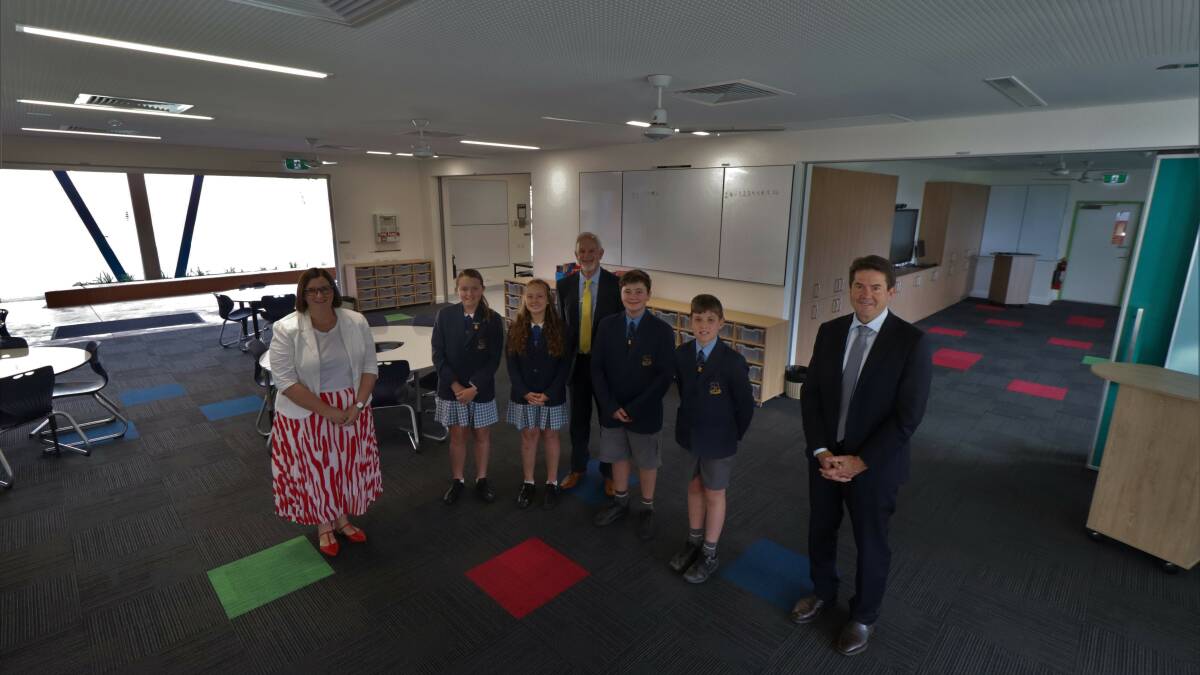 GO: MP Sarah Mitchell, school leaders Ella Wilson, Ruby Woods, Lewis Henry, James Wise with Principal Chris Connor (behind) and MP Kevin Anderson. Photo: Jacinta Dickins