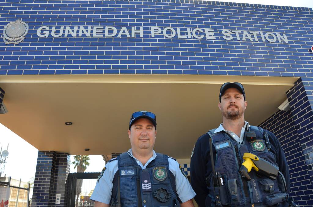 TAKING A STAND: Sergeant Micheal Buko and Leading Senior Constable Damien Wood are asking for the community's support to resolve the issue. Photo: Billy Jupp