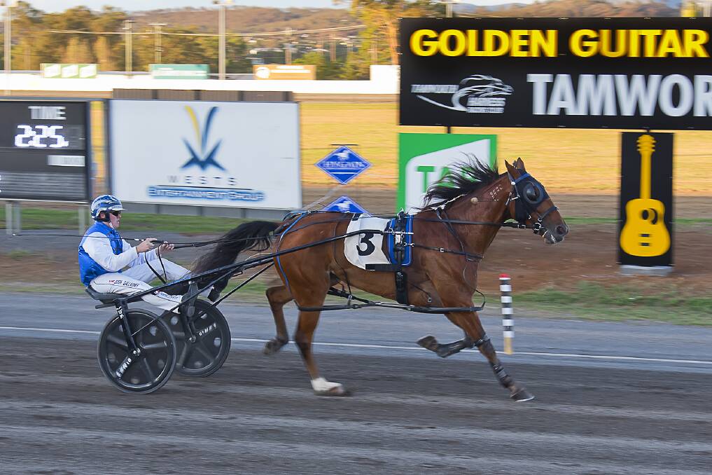 GOLDEN TICKET: Battle Chimes storms home to book its place in Thursday's Golden Guitar final. Photo: PeterMac Photography 