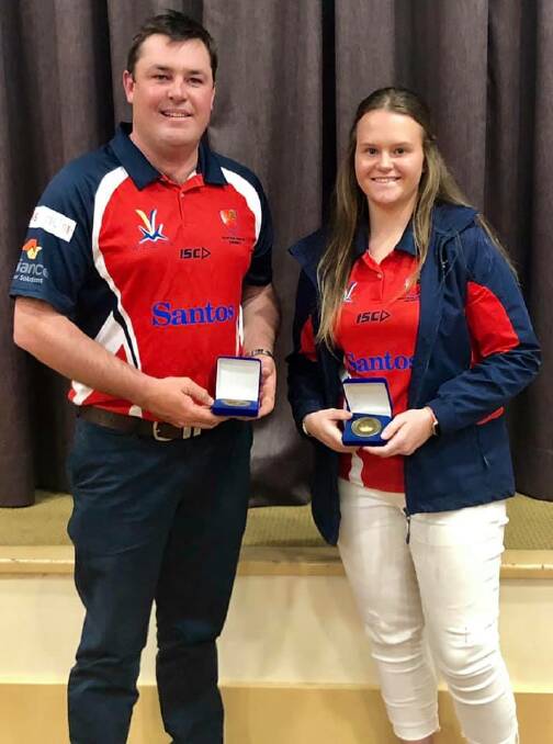 TOP EFFORT: Tom Groth and Zoe Fleming accept their awards. Photo: Supplied 