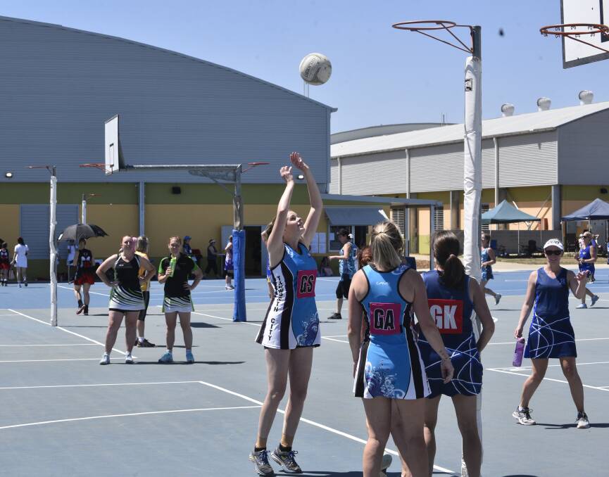 UP IN THE AIR: Netball season has been put on hold due to the Coronavirus pandemic. Photo: Billy Jupp 