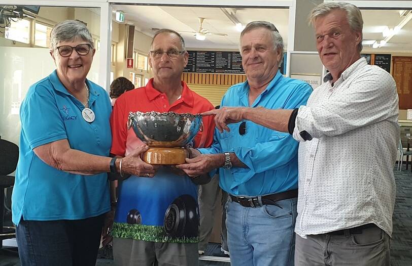 WINNERS ARE GRINNERS: Anne Sanders, Jim Bettesworth, Robert Henderson and Peter Vyner celebrate their Tamworth Legacy Diggers Cup victory. Photo: Supplied 