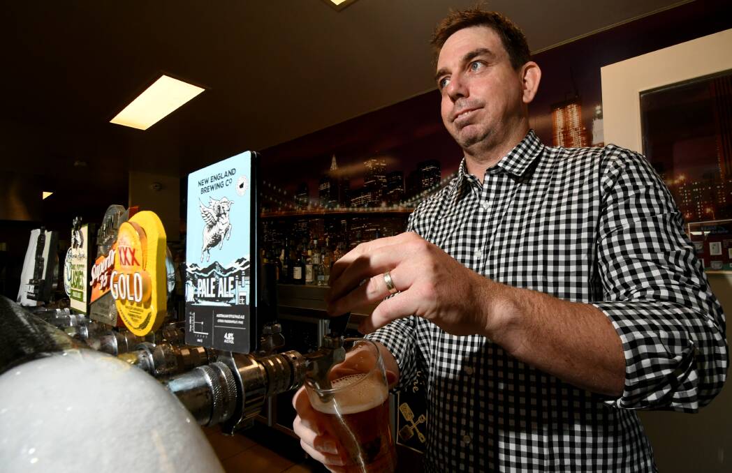 DRINK UP: Tamworth Golf Club CEO Andrew Graham is preparing to throw open the doors to the public thanks to the easing of restrictions. Photo: Gareth Gardner 140520GGD09