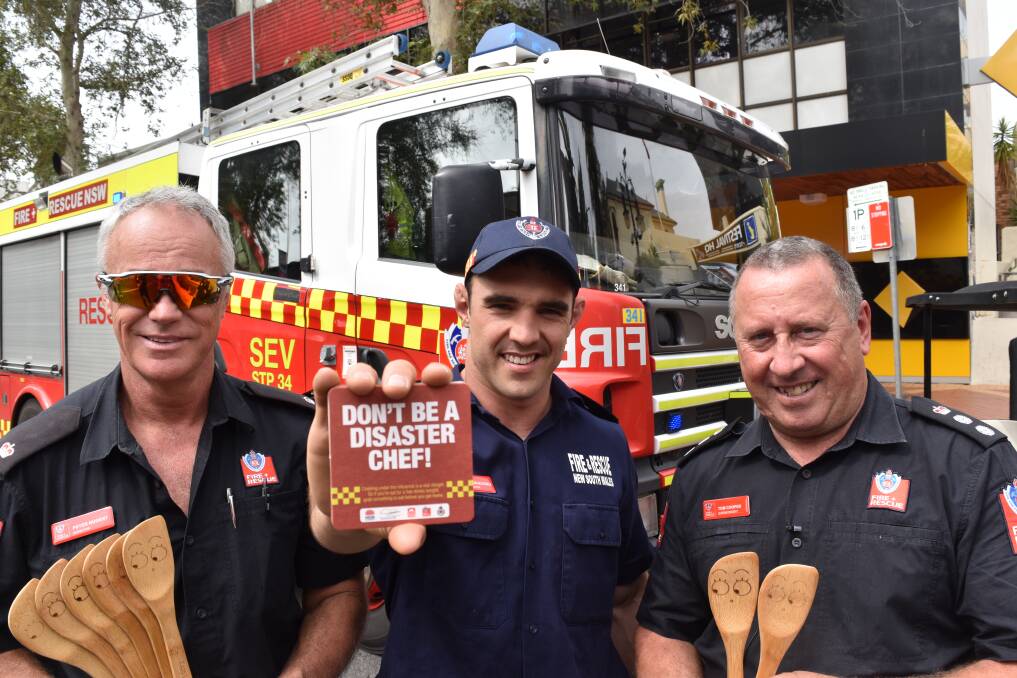 IMPORTANT MESSAGE: Tamworth's Fire and Rescue crews will be on high alert throughout the Tamworth Country Music Festival. Photo: Ben Jaffrey 