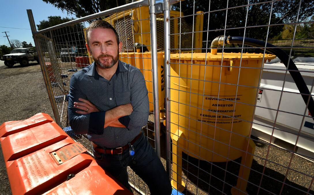 PROGRESS: Tamworth Regional Council's acting director of planning and compliance Ross Briggs is urging Duri residents to refrain from using their bore water. Photo: Gareth Gardner 230420GGA04 