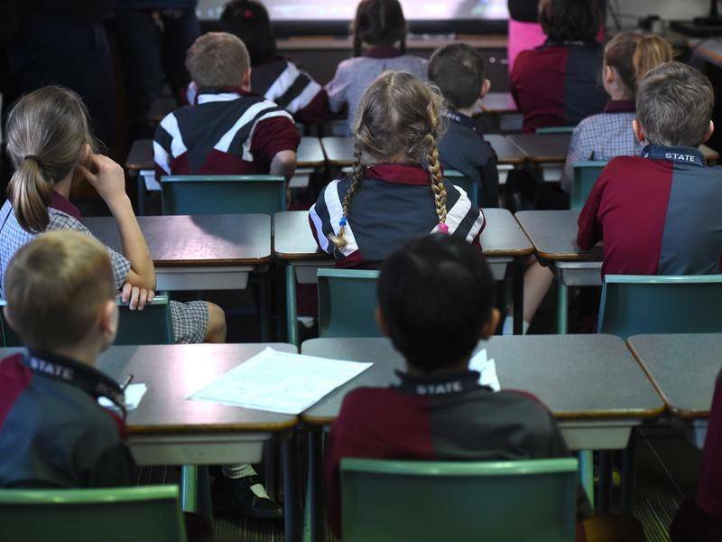 PUT IT TO A VOTE: Teachers from Tamworth's schools gathered at Wests' League Club for a stop-work meeting to discuss the NSW Department of Education offer. Photo: File photo 