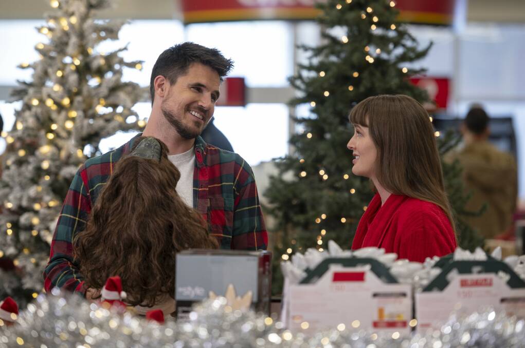 Robbie Amell and Leighton Meester star as Graham and Ali in EXmas. Picture Prime Video