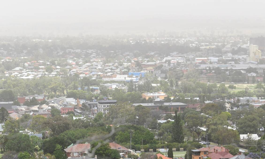 DUSTING: The region has been swept with dust and wind today. Photo: Gareth Gardner 221118GGC03