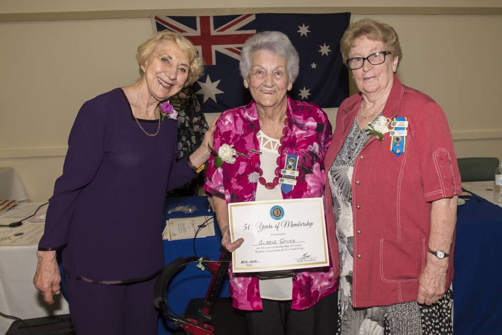 Country women: Guest speaker Yvonne McMaster, Gladys Smith and Doris Budden. Photo: Peter Hardin 251018PHB043