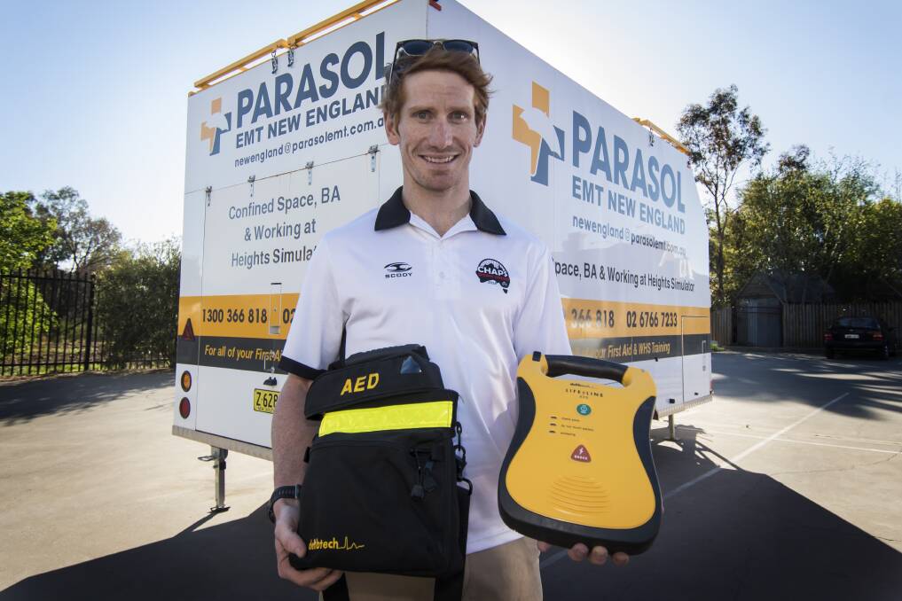 First responder: Tamworth's Mick Chapman rode into his hometown of Tamworth on Monday during his 4500 km ride to raise awareness for the Parasol AED Locator app. Photo: Peter Hardin