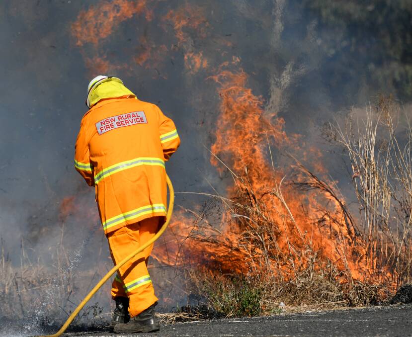 Summer scorch: The RFS is launching a recruitment campaign, hoping to get as many volunteers as they can across the 37 Tamworth brigades. Photo: Gareth Gardner