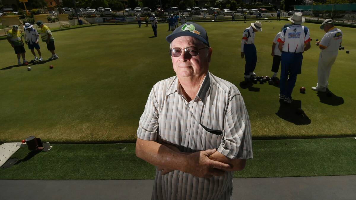REMEMBERING: Kerry Walden said John Gleeson was one of the best two-bowl bowlers he'd seen. Photo: Gareth Gardner