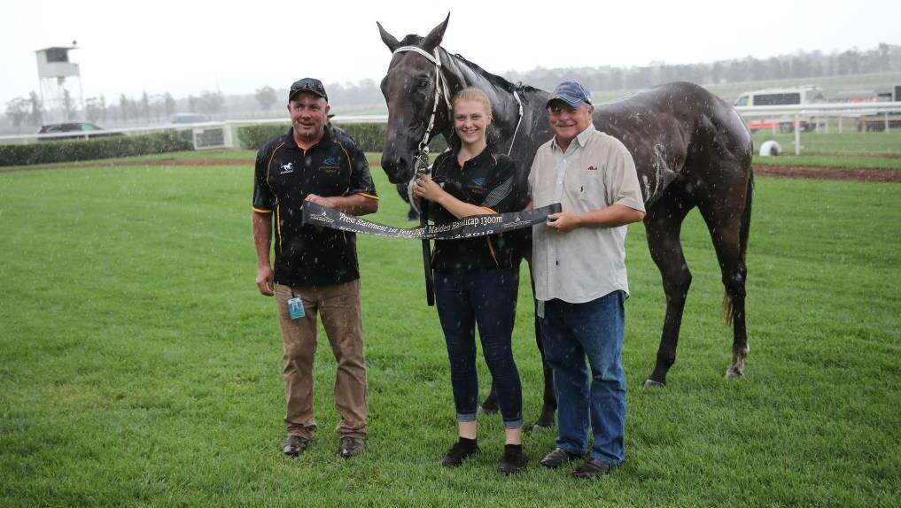 TEAM EFFORT: Stephen Jones (right) with Hit The Target and his foreman, Darren Egan, and his strapper, Chelsea O'Brien. Photo: Facebook